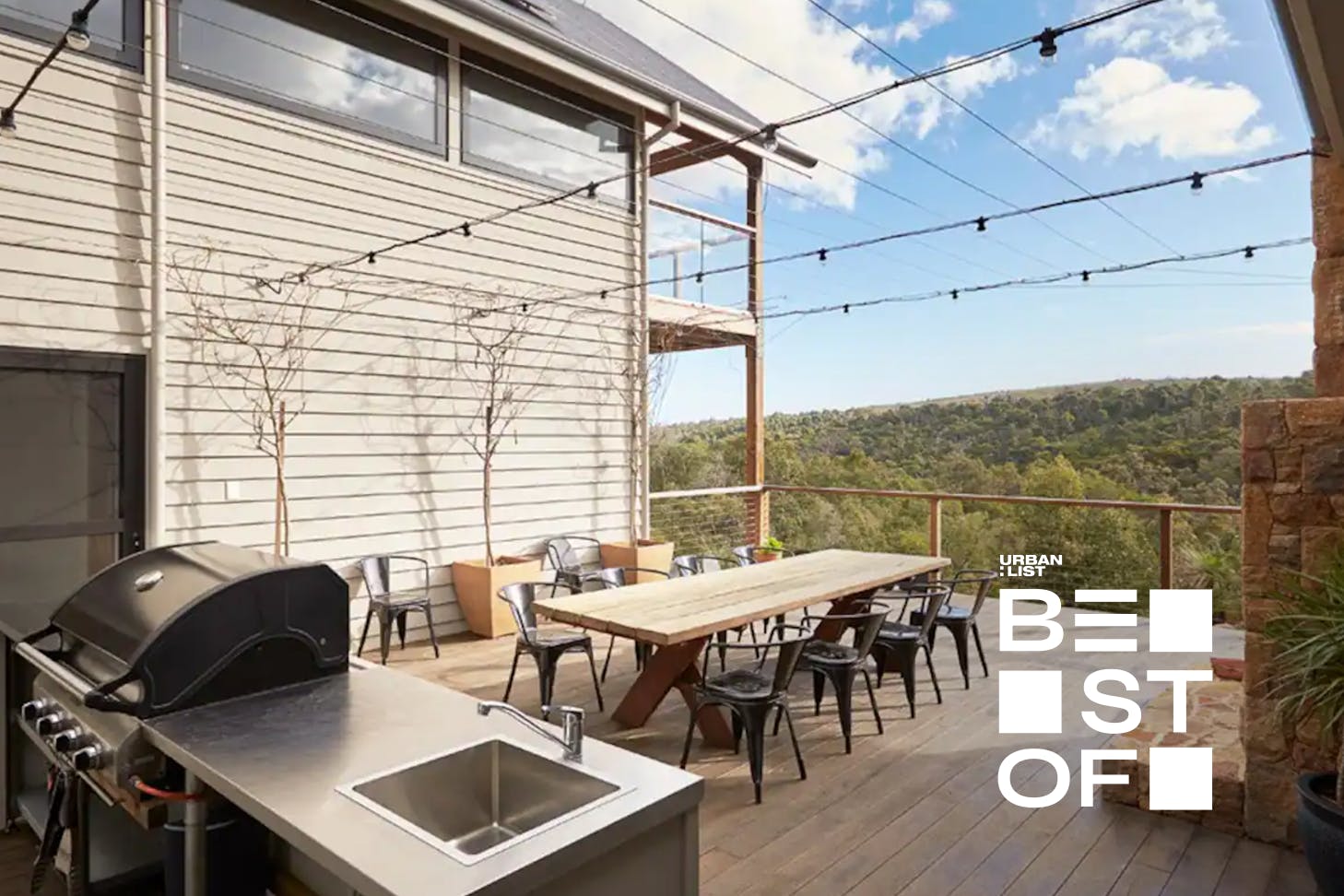 The spacious desk at one of Perth's best Airbnbs for large groups